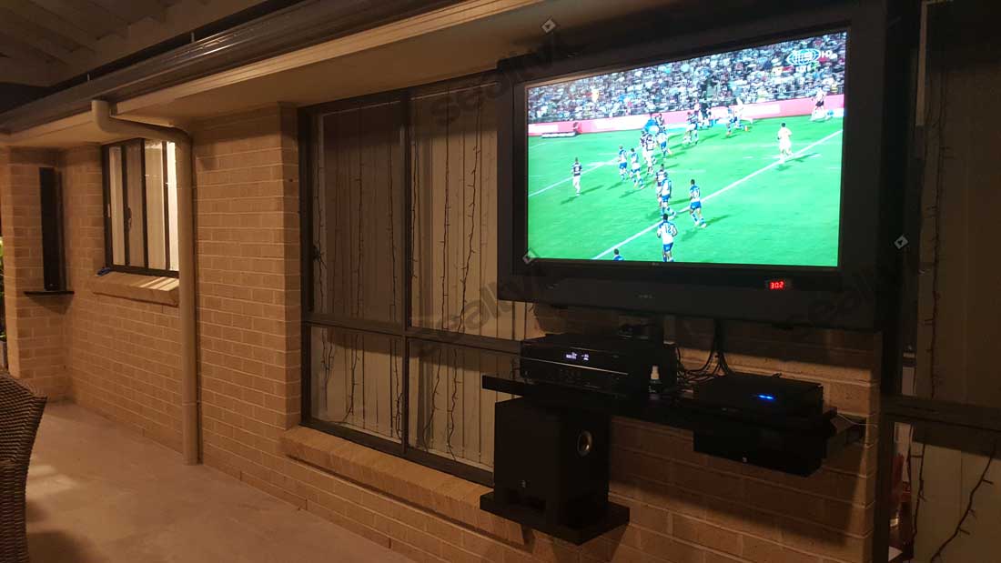 Outdoor TVs and TV enclosures for Australia, USA and NZ