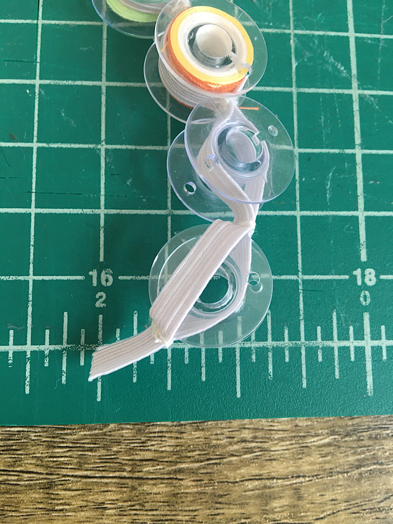 How To Make A DIY Bobbin Holder (SO Easy & Cheap!)