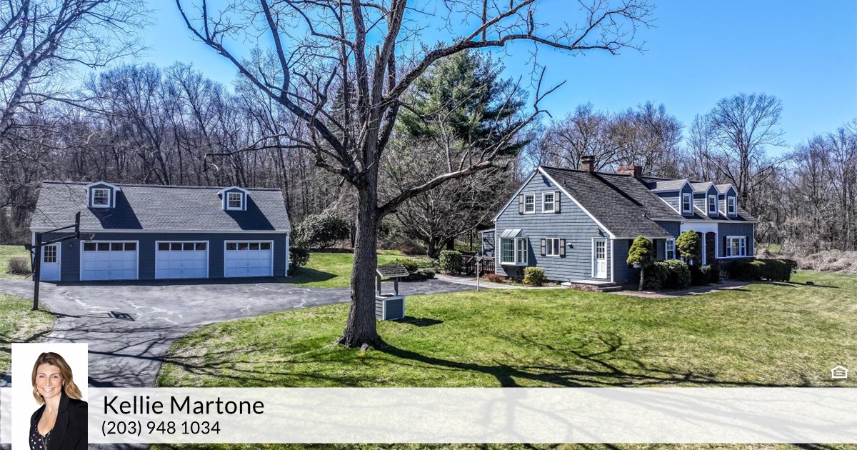 7 Fleetwood Ln, Brookfield, CT 06804