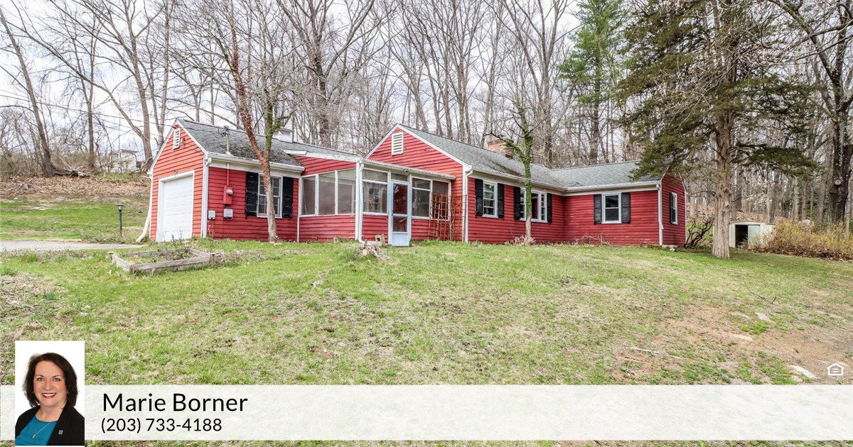 2 Gregory Dr, New Milford, CT 06776