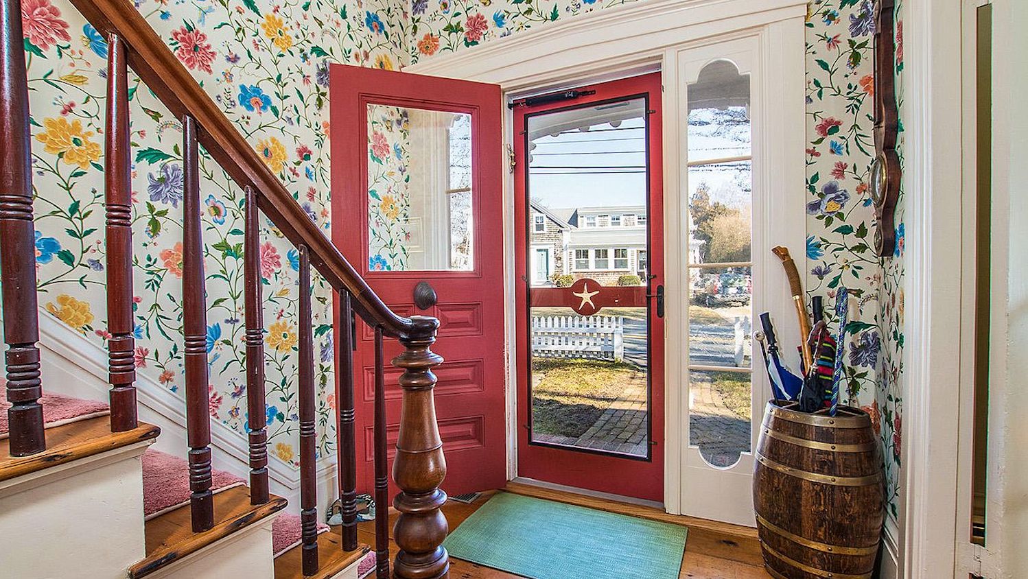 Wooden Screen & Storm Doors Seaport Shutter Seaport Shutter