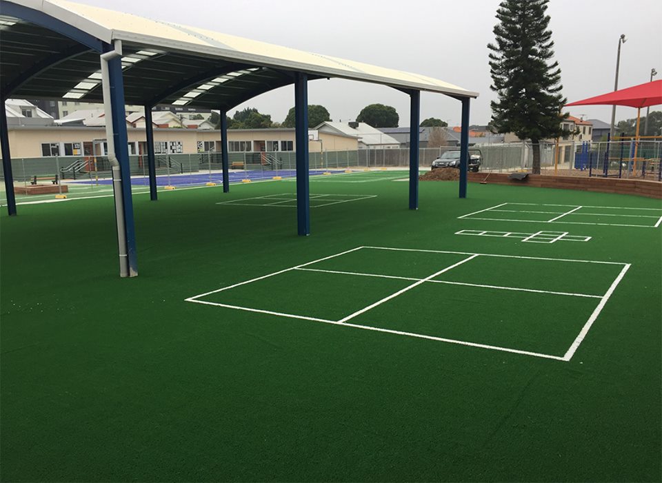 Easy Turf Review Ratings & Information