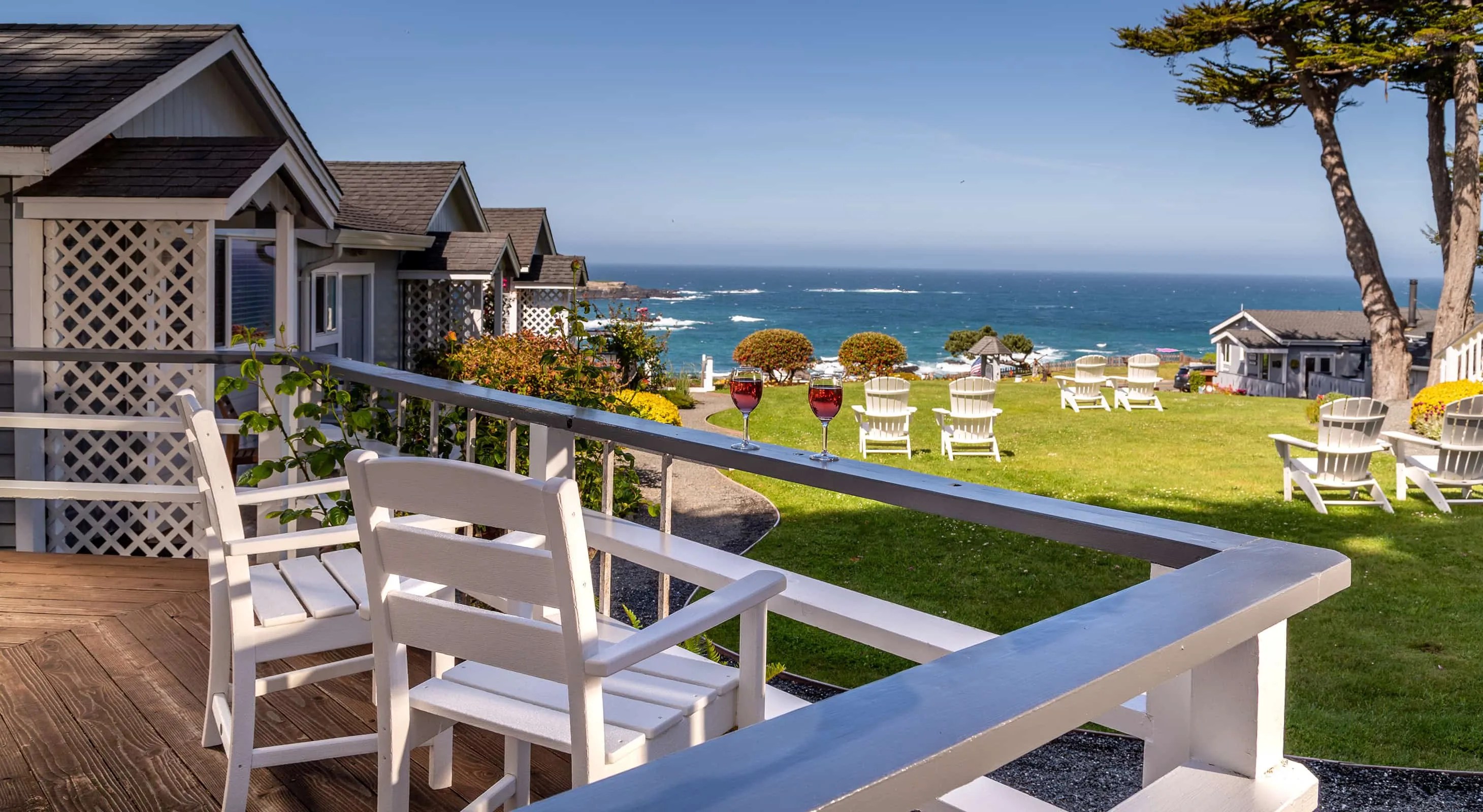 Oceanfront Mendocino Inn Northern CA Bed and Breakfast