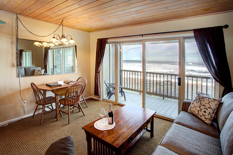 Oceanfront Rental in Seaside, OR Unit 33 Lanai at the Cove