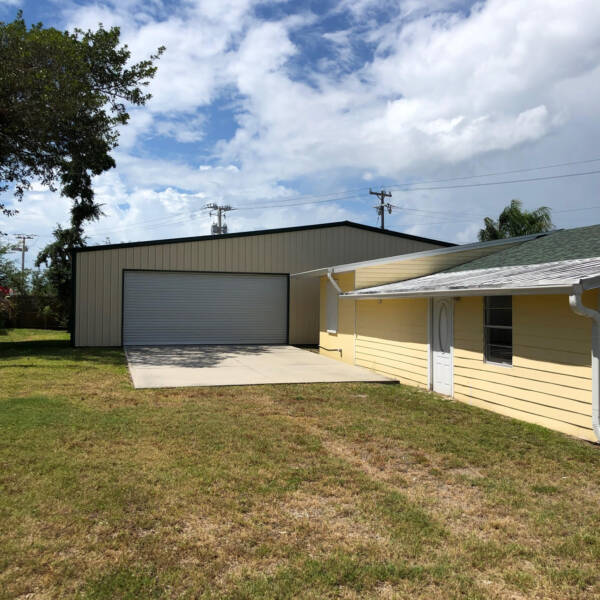 Seaside Realty Make the smart move of choosing a REALTOR®