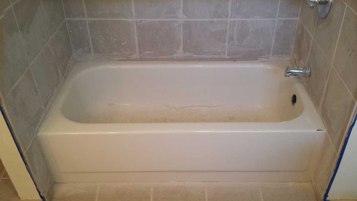 Seattle Bathtub Solutions Bathtub refinishing and repair.