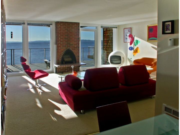 Space Age Alki Condo Seattle Dream Homes Seattle Real Estate for Sale
