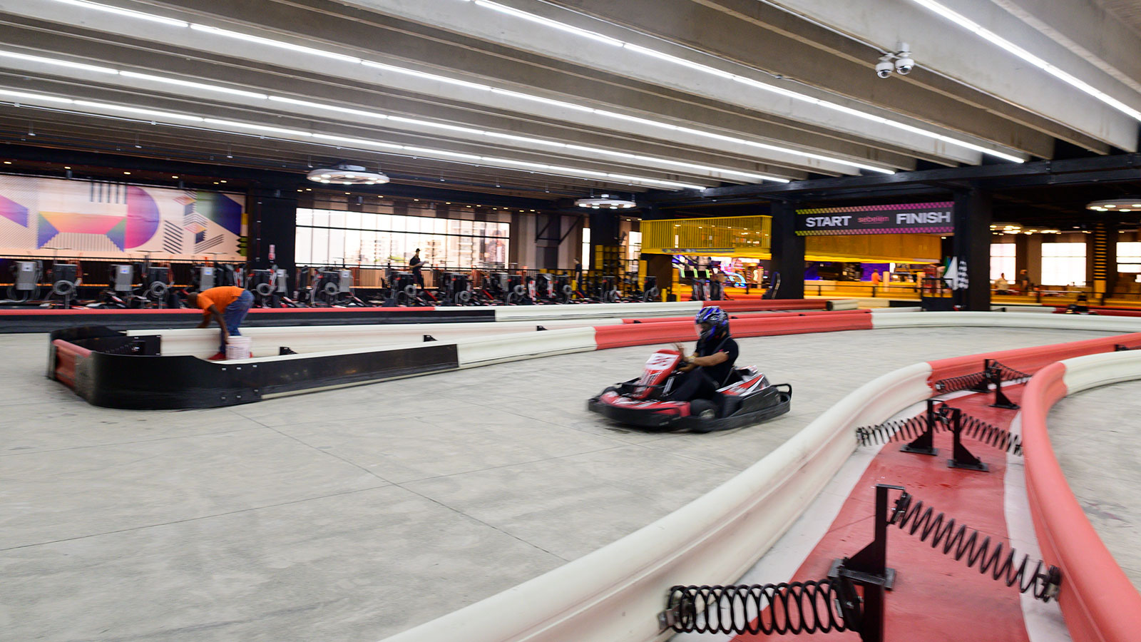 Indoor Karting Sebelén Bowling & Entertainment