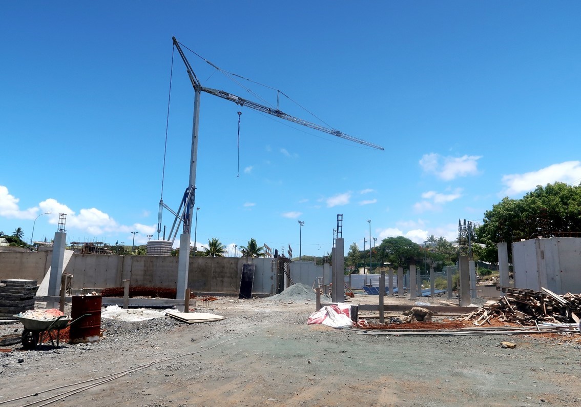 LE CENTRE MEDICAL DE LA CAFAT A RIVIERESALEE SORT DE TERRE Secal