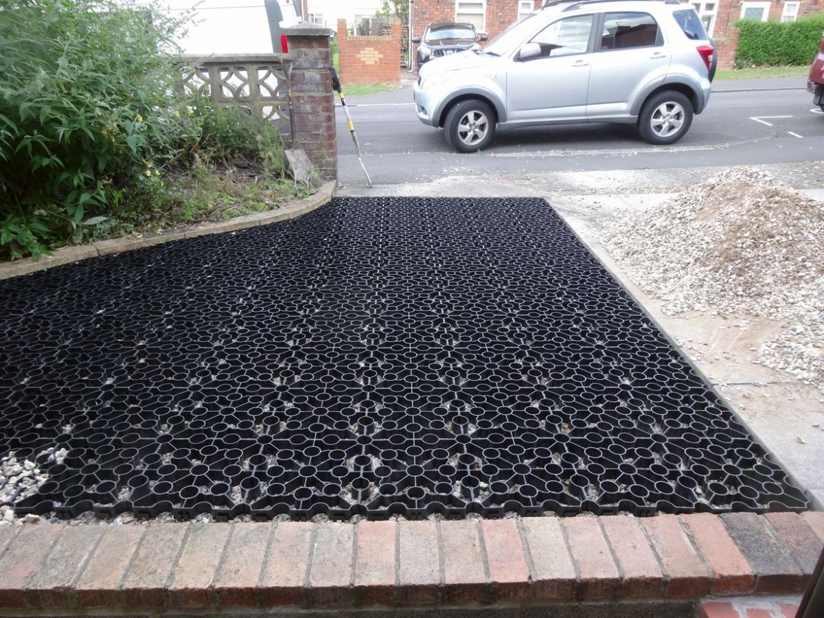 How to install your gravel parking grids? Second Break
