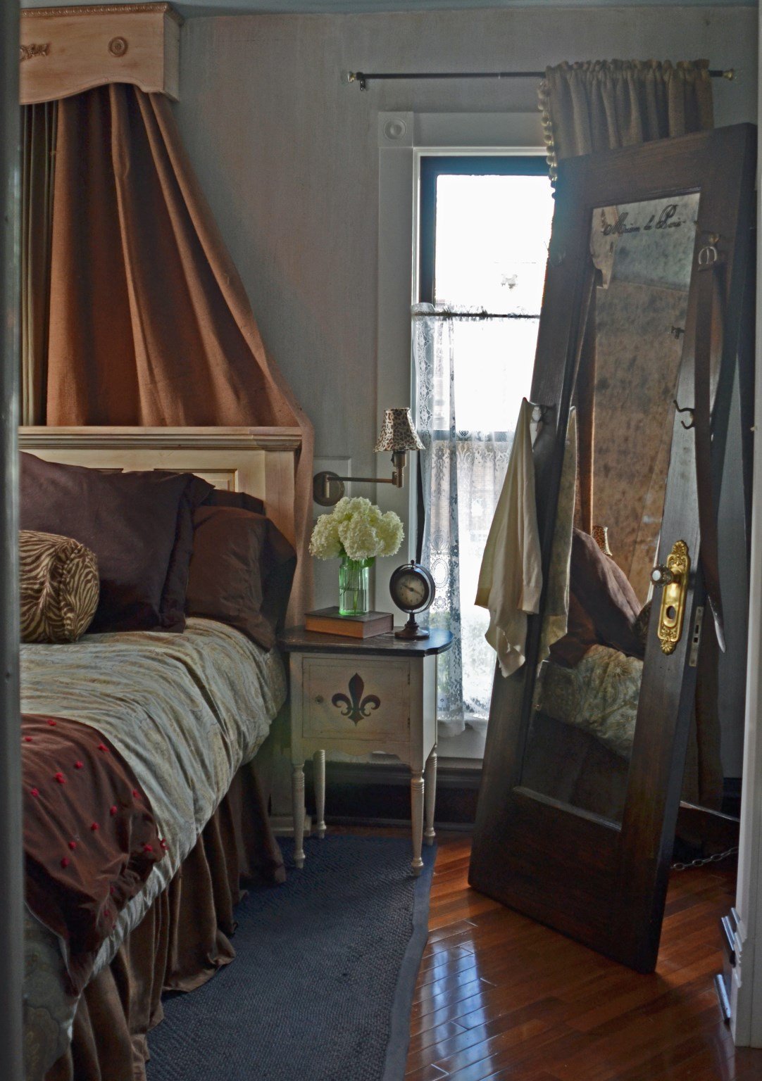 Full Length Standing Mirror Vintage Door Standing Mirror with Hooks