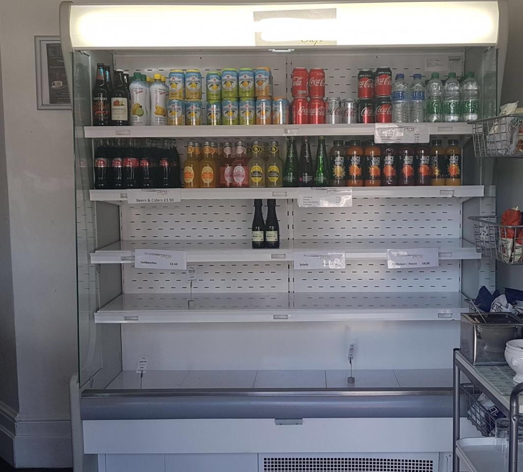 Multideck 1600mm only one year old, very good working order Second Hand Catering Equipment CM1