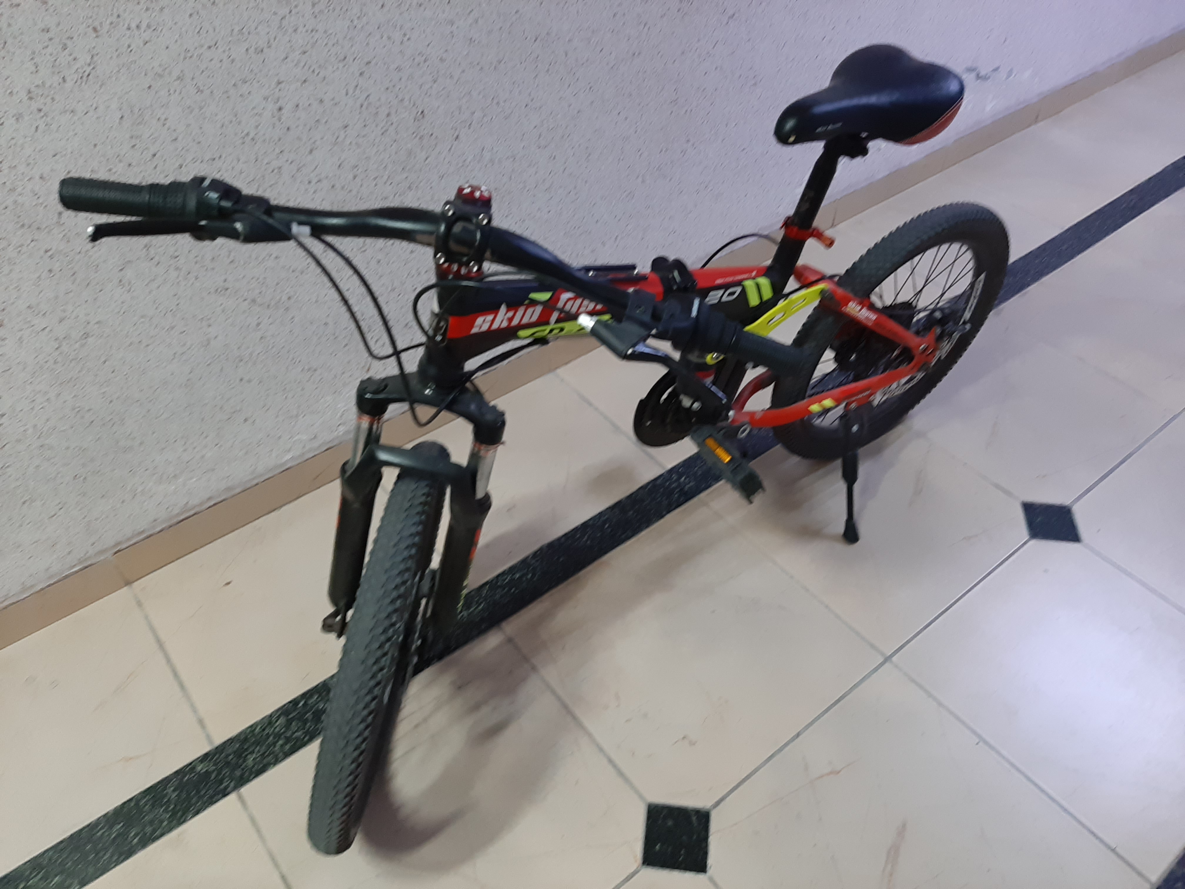 Share Tweet Pin it Email WhatsApp