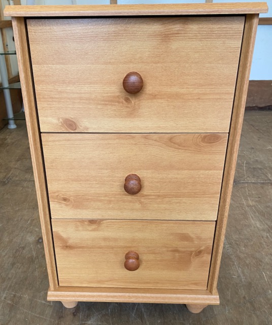 Bedside unit The 2nd Hand Shop