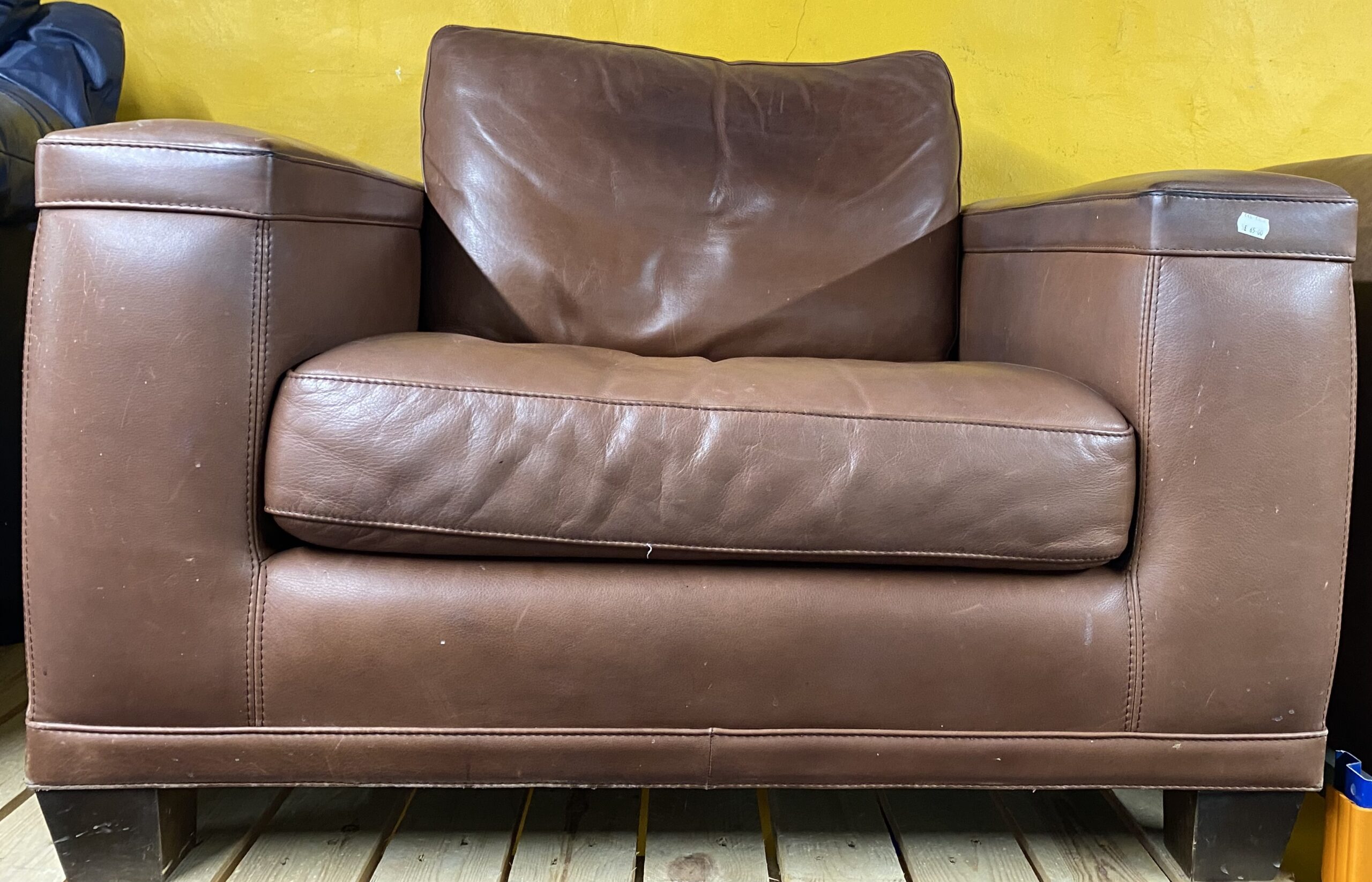 Second Hand Living Room Furniture The 2nd Hand Shop