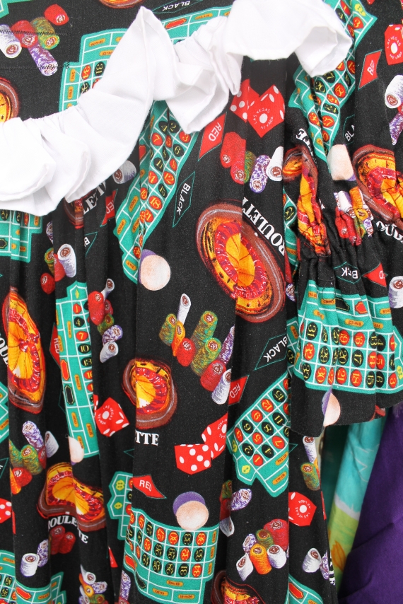 Tropical Tacky Second Hand Roses