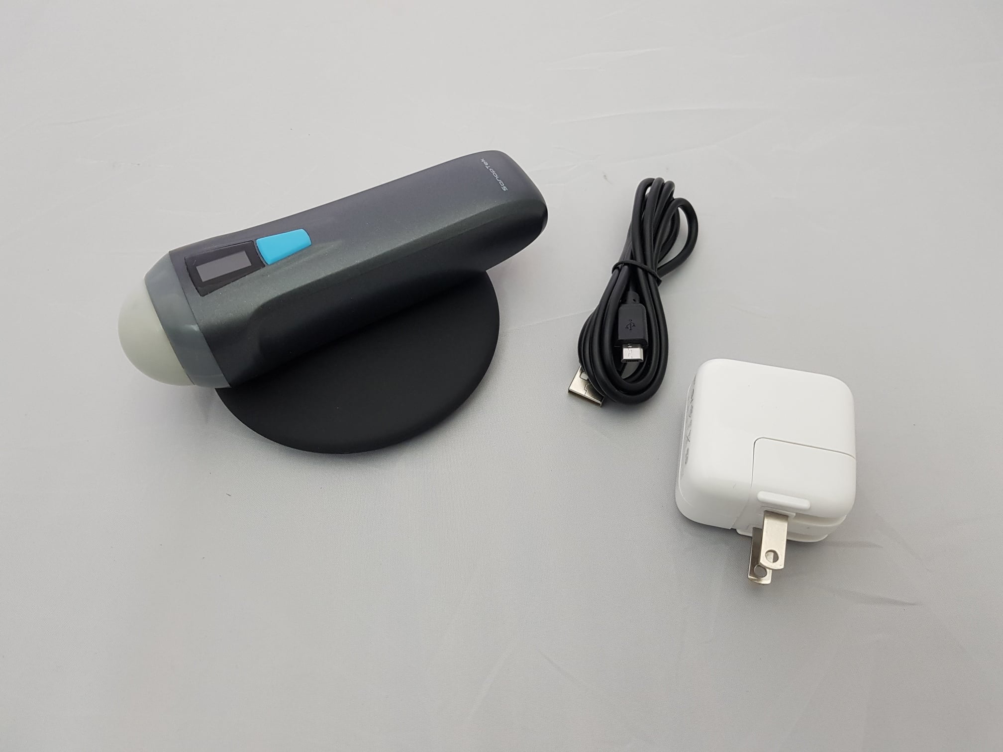 Wireless charging pad - S.E.C. Repro