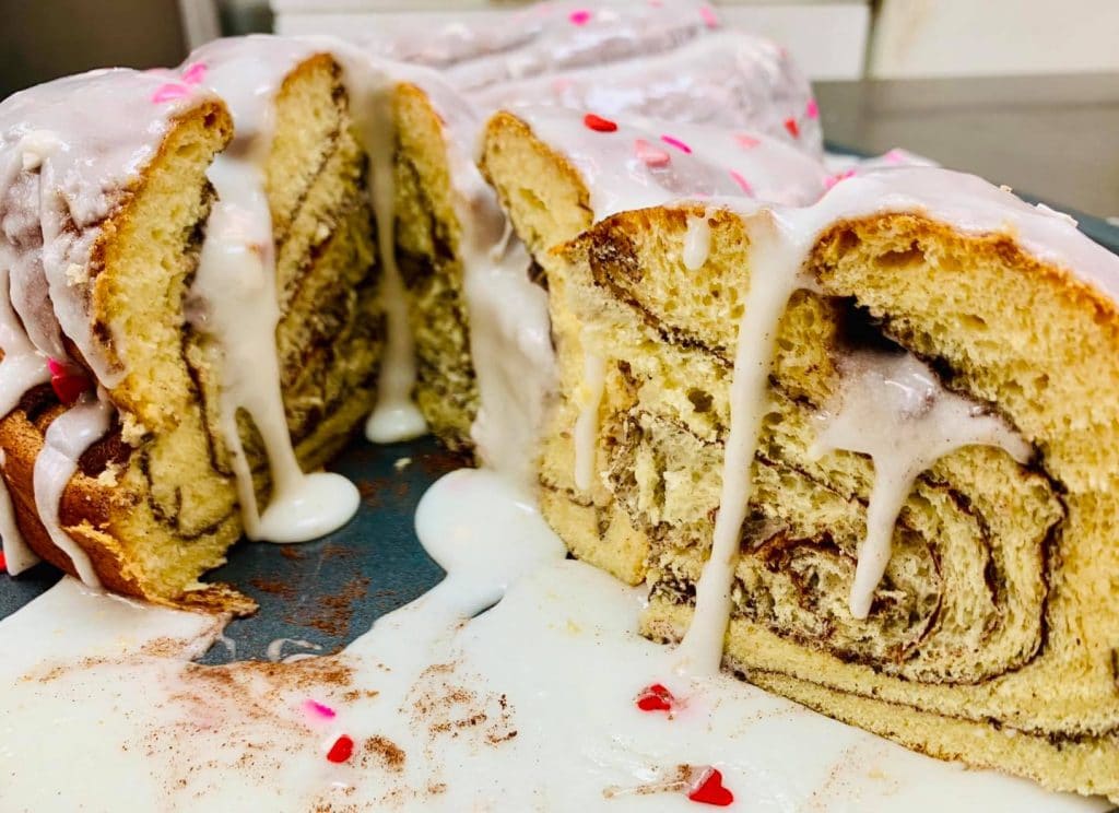 Colossal 10Pound Cinnamon Rolls Are Available At This Bakery Just