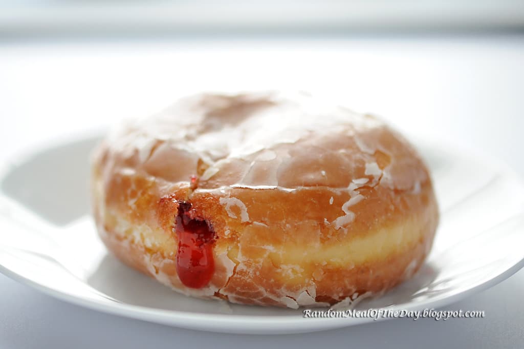Filled Jelly Donut Raspberry with Glaze from Winchell's Nurtrition & Price