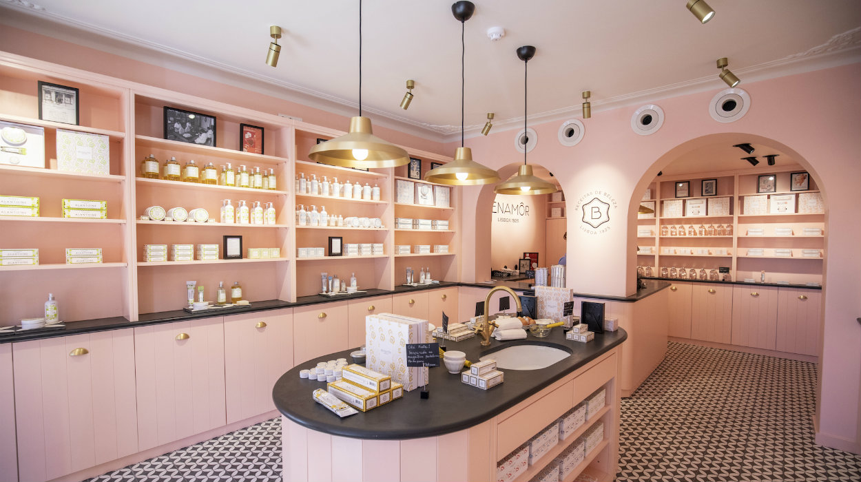 Best Beauty Shops at Chris Platt blog