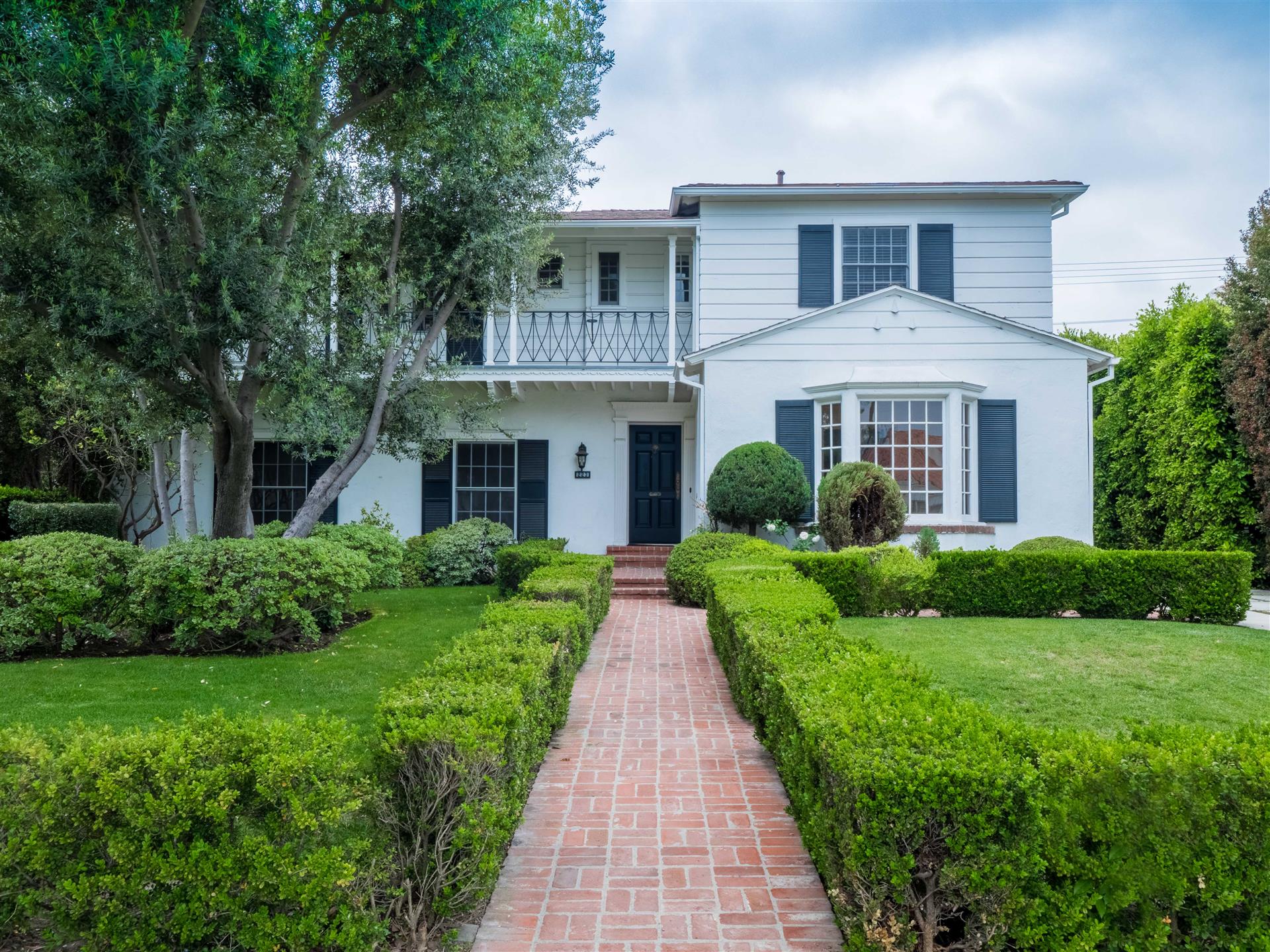 223 S. ROXBURY DRIVE, BEVERLY HILLS, CA