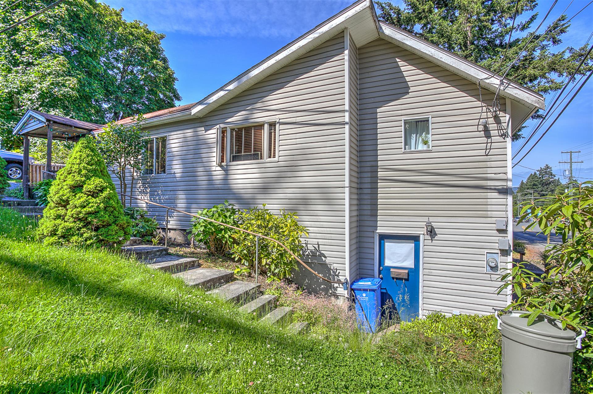 1750 SHAWNIGAN MILL BAY ROAD, SHAWNIGAN LAKE, BC