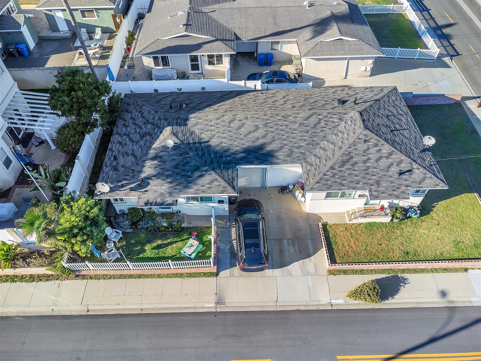 16051607 MARSHALLFIELD LANE, REDONDO BEACH, CA