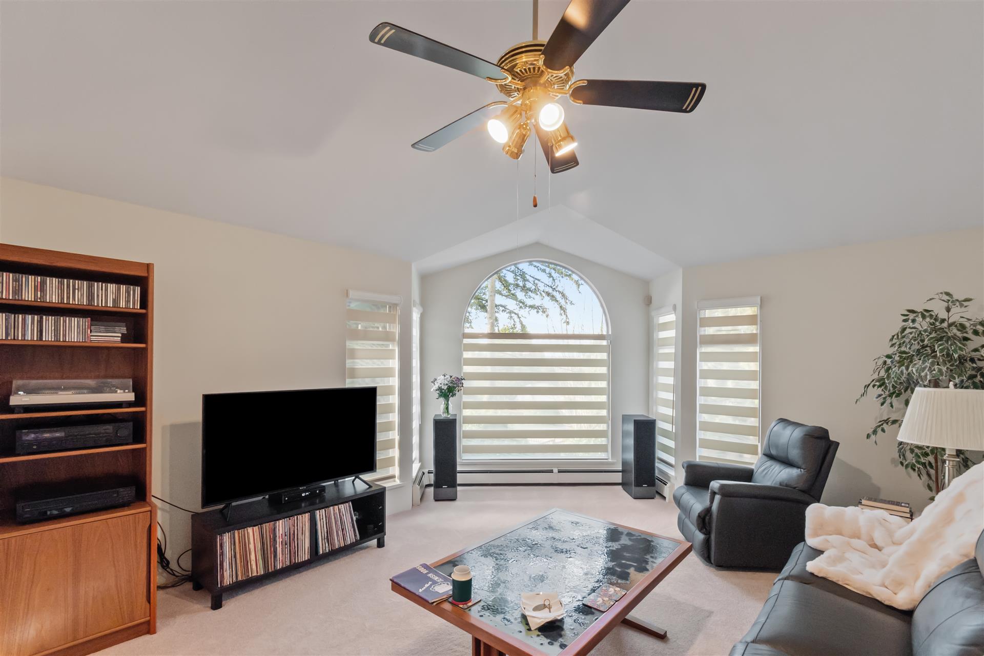 1990 SPERLING AVENUE, BURNABY, BC