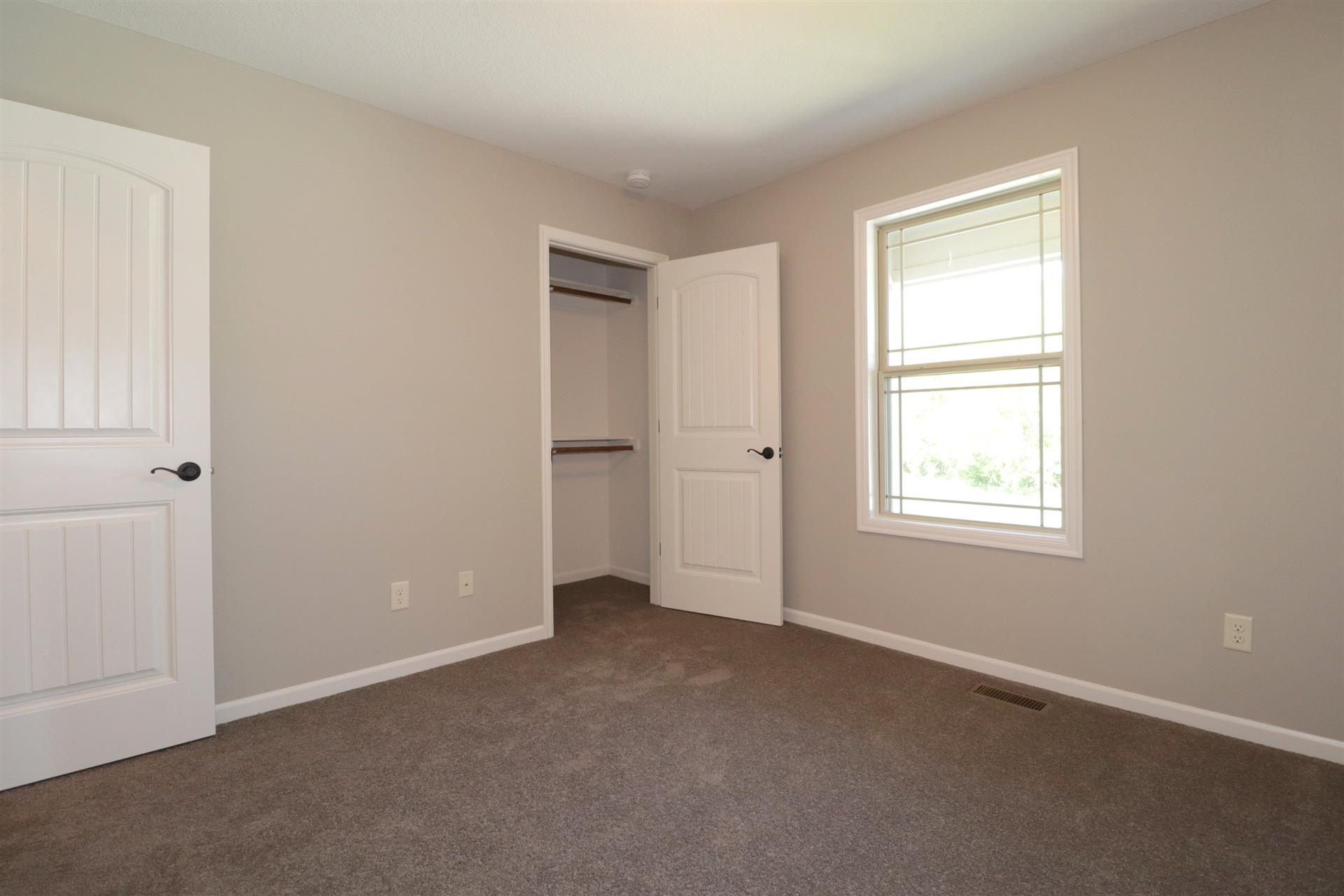 THE AUGUSTA, KANSAS CITY, MO