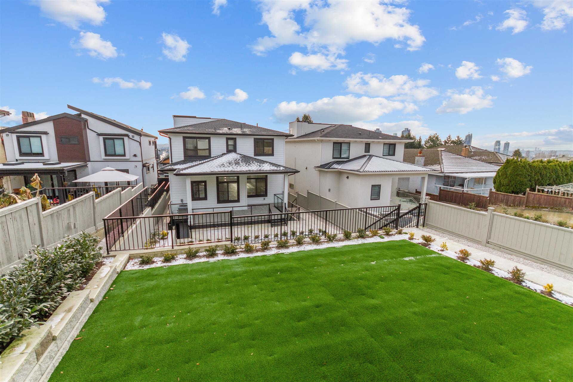 5343 FRANCES STREET, BURNABY, BC