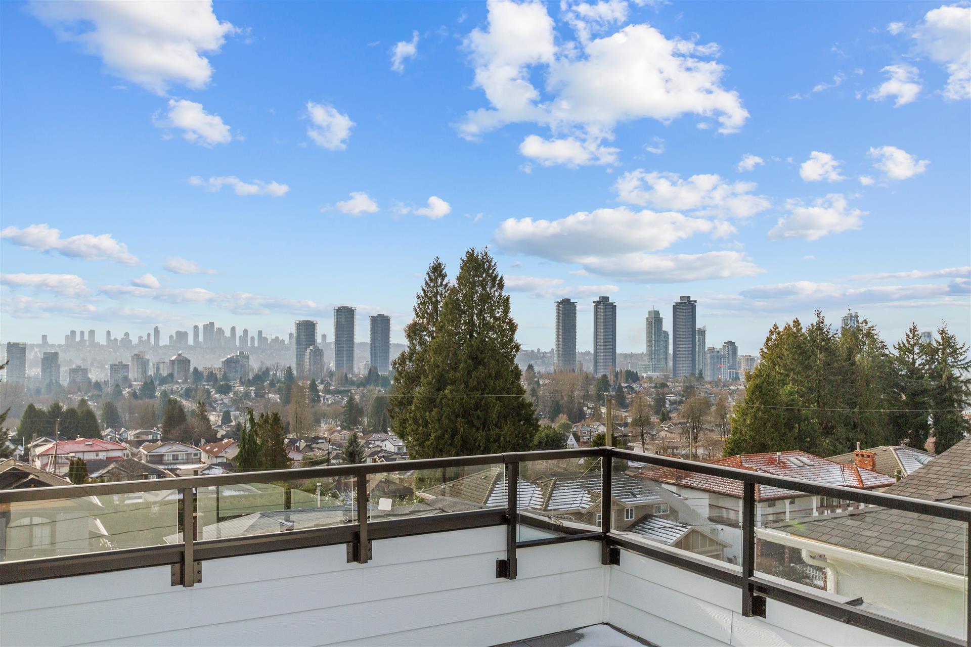 5343 FRANCES STREET, BURNABY, BC
