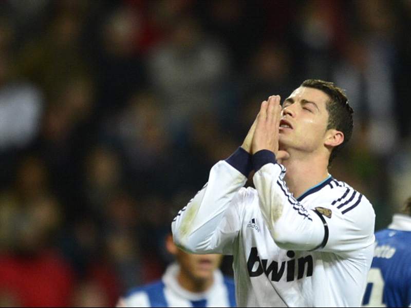 Cristiano Ronaldo estalla harto de noticias falsas y amenaza con