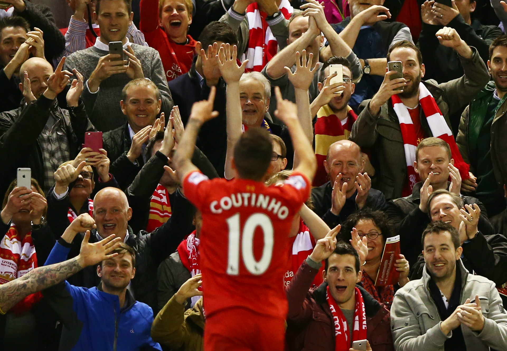 Liverpool News Coutinho crowned king at Liverpool Players' Awards