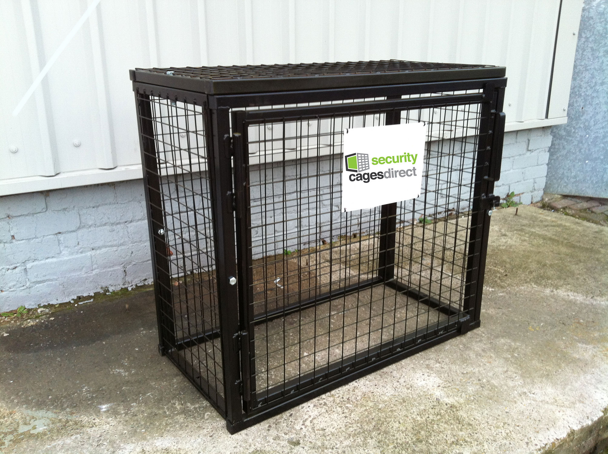 GAS BOTTLE CAGE GC05 3 x 19KG H900 x W1000 x D500mm Security Cages Direct