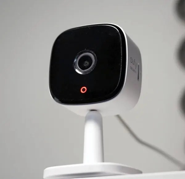 Eufy Camera Flashing Blue And Red (Quick Fix) —