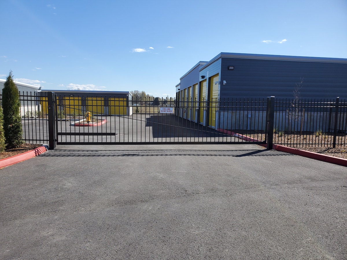 Commercial Security Gate and Access