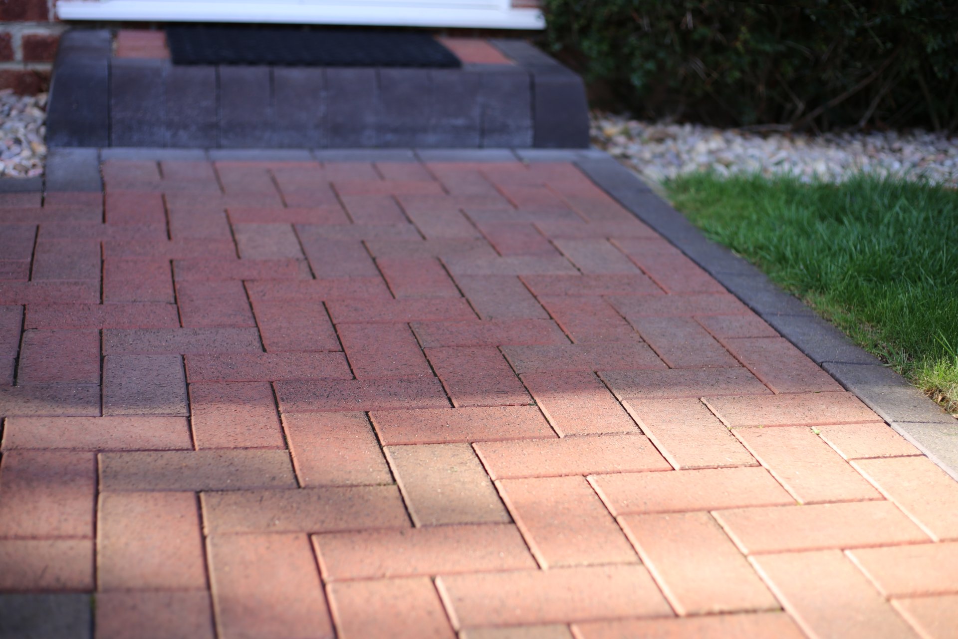 Chichester Block Paving Patios, Driveways & Block Paved Paths
