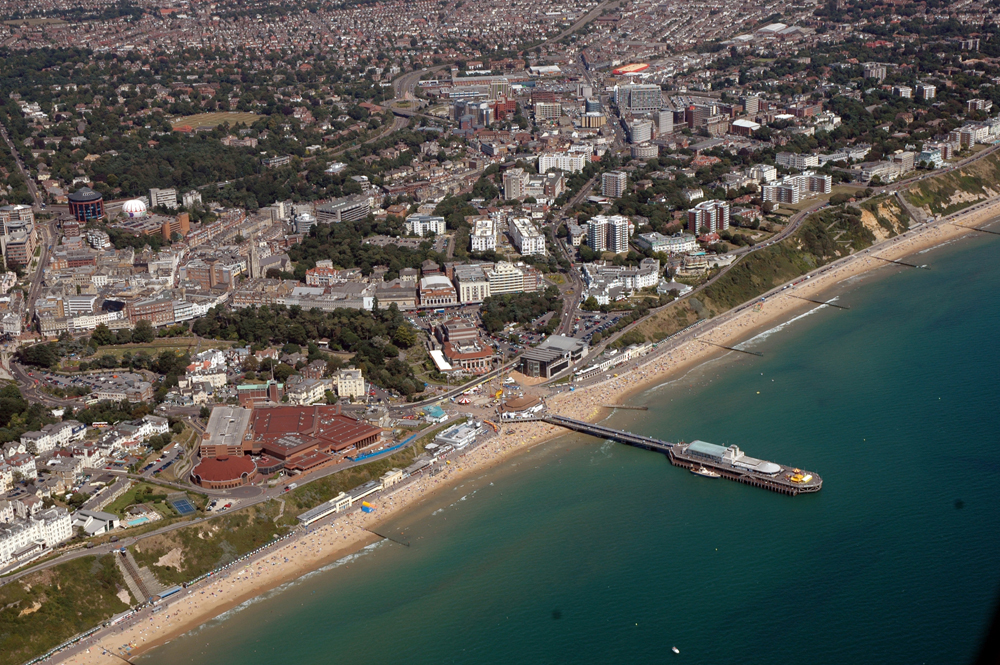 Home Page and Interactive Map See Bournemouth Bournemouth Map, Sightseeing, Hotels, Beaches