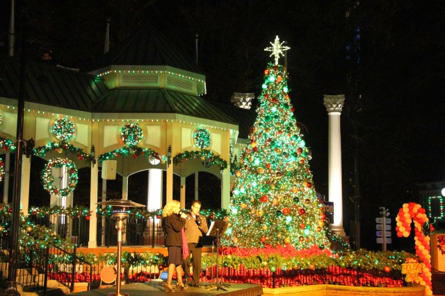 Holiday In The Park Main Street Christmas Tree 2