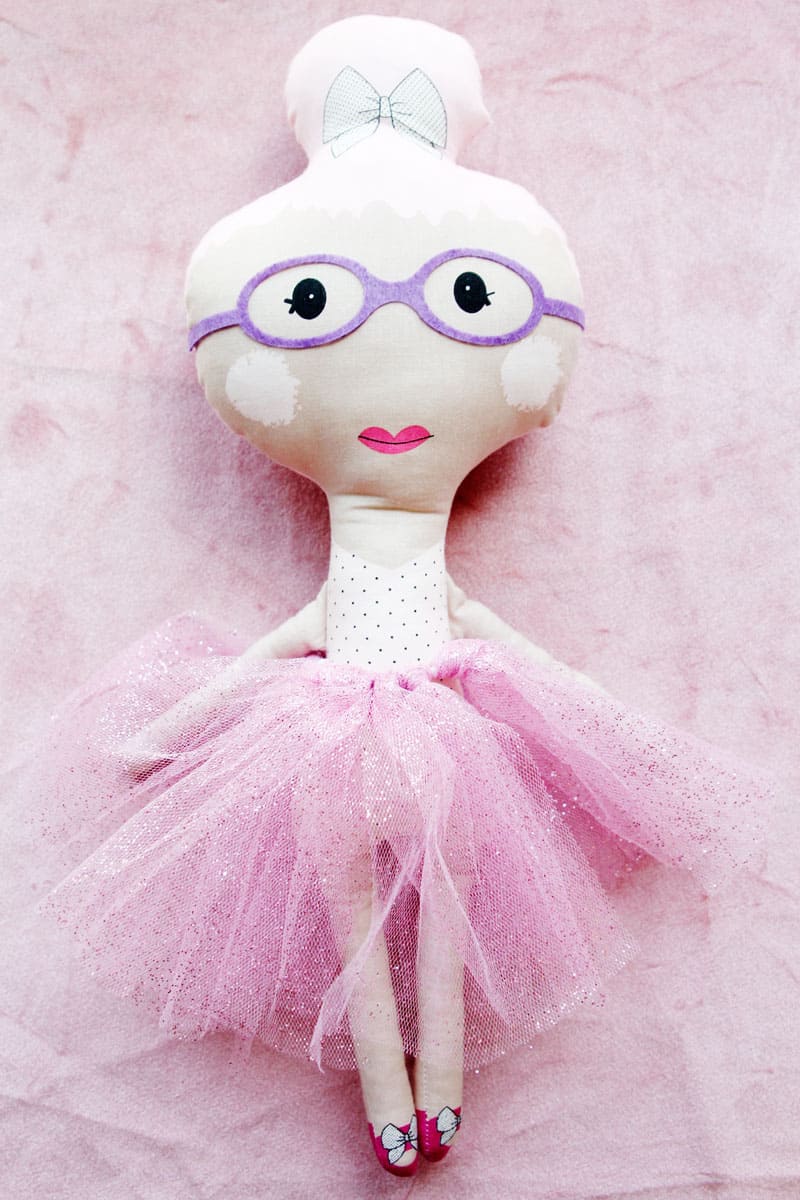 Custom Fabric Dolls with Glasses Addon! see kate sew
