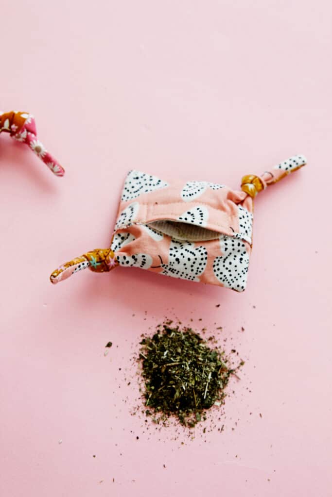 DIY Catnip Pouch Make a Refillable Catnip Toy see kate sew