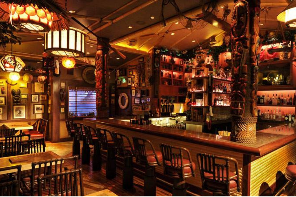 10 of the Best Theme Park Bars in the World (with Map and Images) Seeker