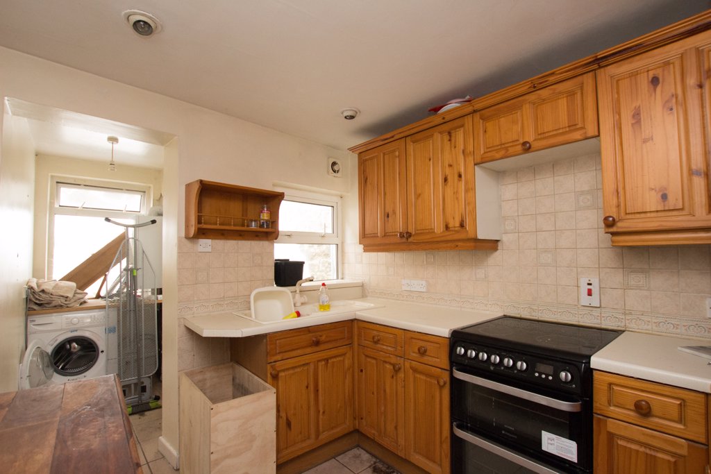 Maison Souris, 9 Prince Albert Terrace, St Peter Port 2 bedroom local market terraced to buy