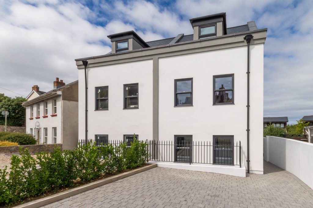 Two New Houses, The Haven, Les Croutes, St Peter Port 3 bedroom local