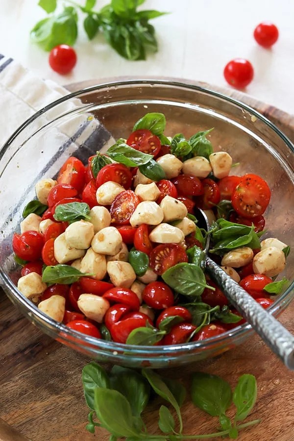 Cherry Tomato Caprese Salad (Keto Low Carb) Seeking Good Eats