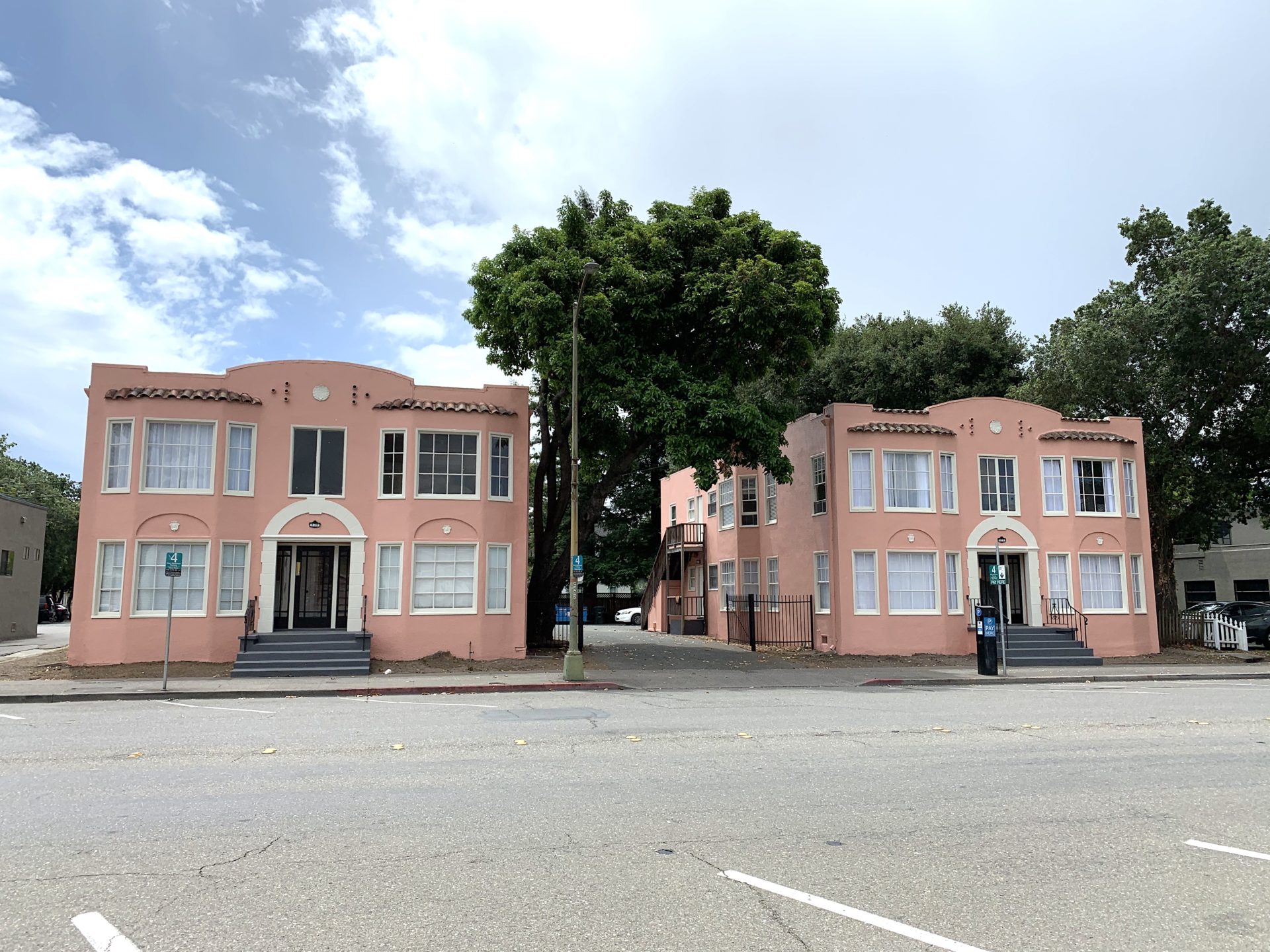 Pink Palace Boutique Apartments 826 2 Seeking Sonoma Mary Haufler