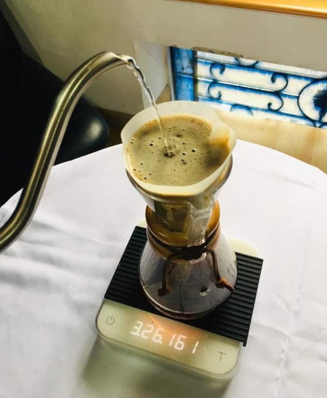 Chemex Coffee Ratio Calculator How To Use A Chemex Simple Steps