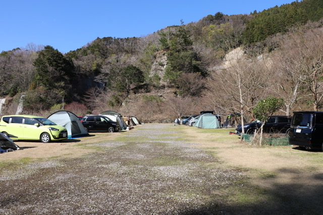亀山湖オートキャンプ場でソロキャンプを満喫してきたよ | ナカヤン.Jp 千葉県のキャンプ場 「亀山湖オートキャンプ場」 | ノッポのブログ