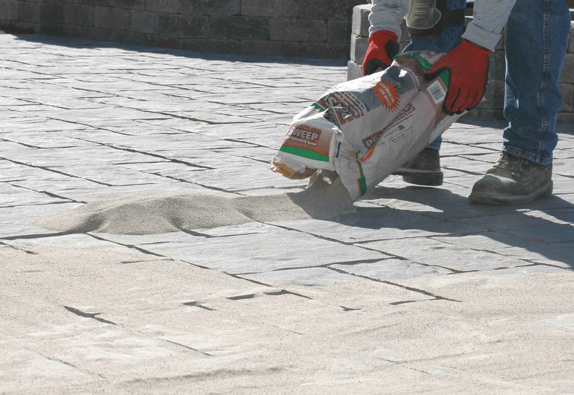 PolySweep Polymeric Sand SEK SUREBOND Hardscape Installation