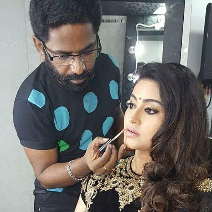 Celebrity Makeup Artist in Chennai Veera Sekar Makeup Studio